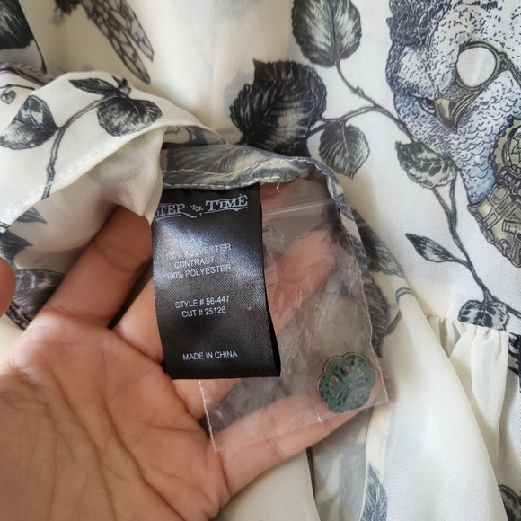 Lip Service Mechanique Menagerie Gothic Victorian Ivory Green Chiffon Blouse M - Picture 8 of 8